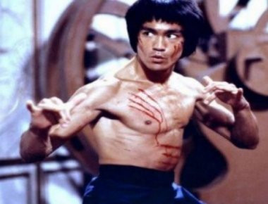 Ετσι μαχόταν πραγματικά ο Bruce Lee!- Δείτε τον σε έναν αληθινό και σπάνιο αγώνα! (βίντεο)